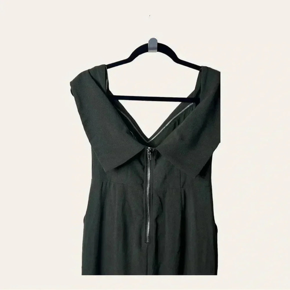 0602W. FASHION NOVA JUMPSUIT SLEEVELESS HUNTER GREEN‎ IN COLOR SIZE SMALL - Picture 8 of 9